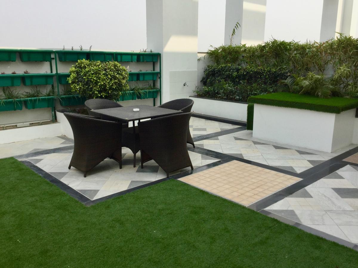 Golden Tulip Vasundhara Hotel y Suites Ghaziabad Exterior foto