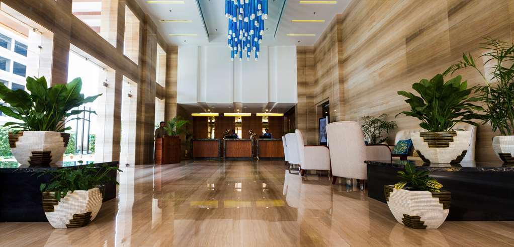 Golden Tulip Vasundhara Hotel y Suites Ghaziabad Interior foto